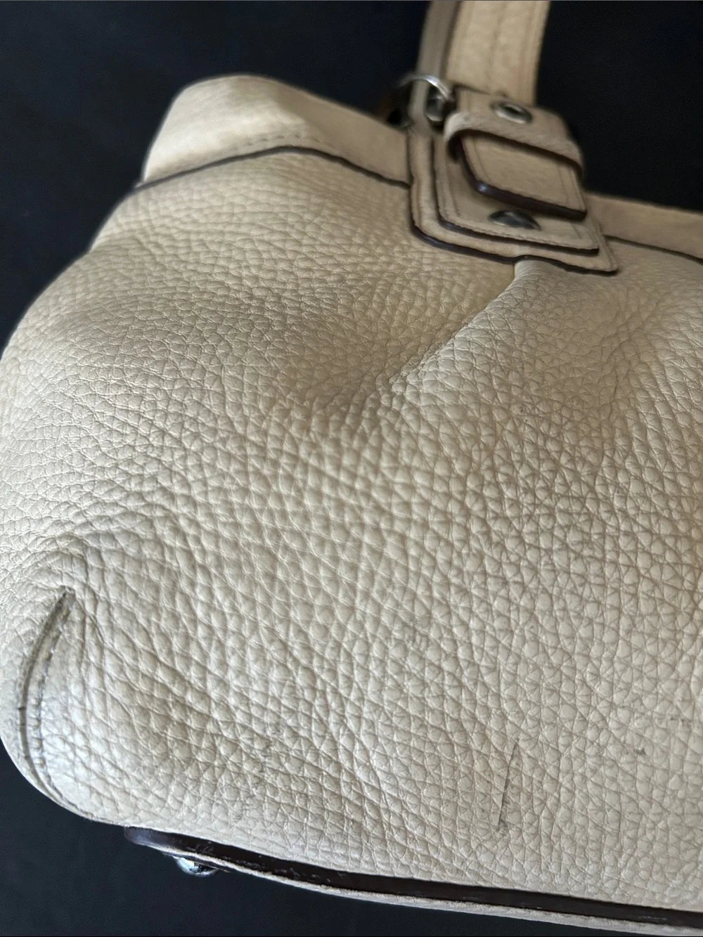 Coach F 13732 Cream Leather Shoulder Bag with Pink Charm